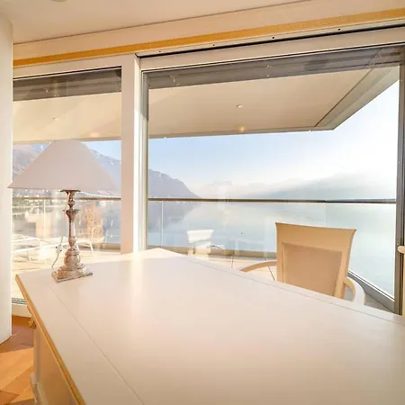 Luxury Tower 9th Floor Apartment