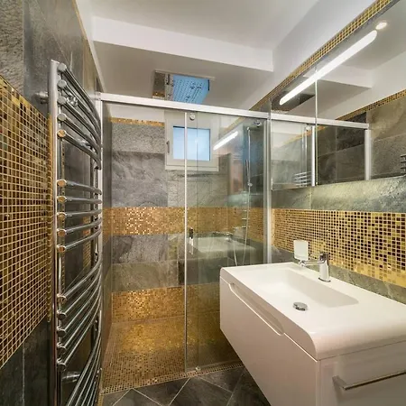 Luxury Tower 9th Floor Apartment Montreux